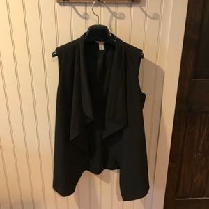 Black Sleevless vest